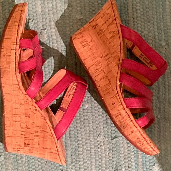 Pink Born Wedge Sandals sz 9 - Picture 5 of 8